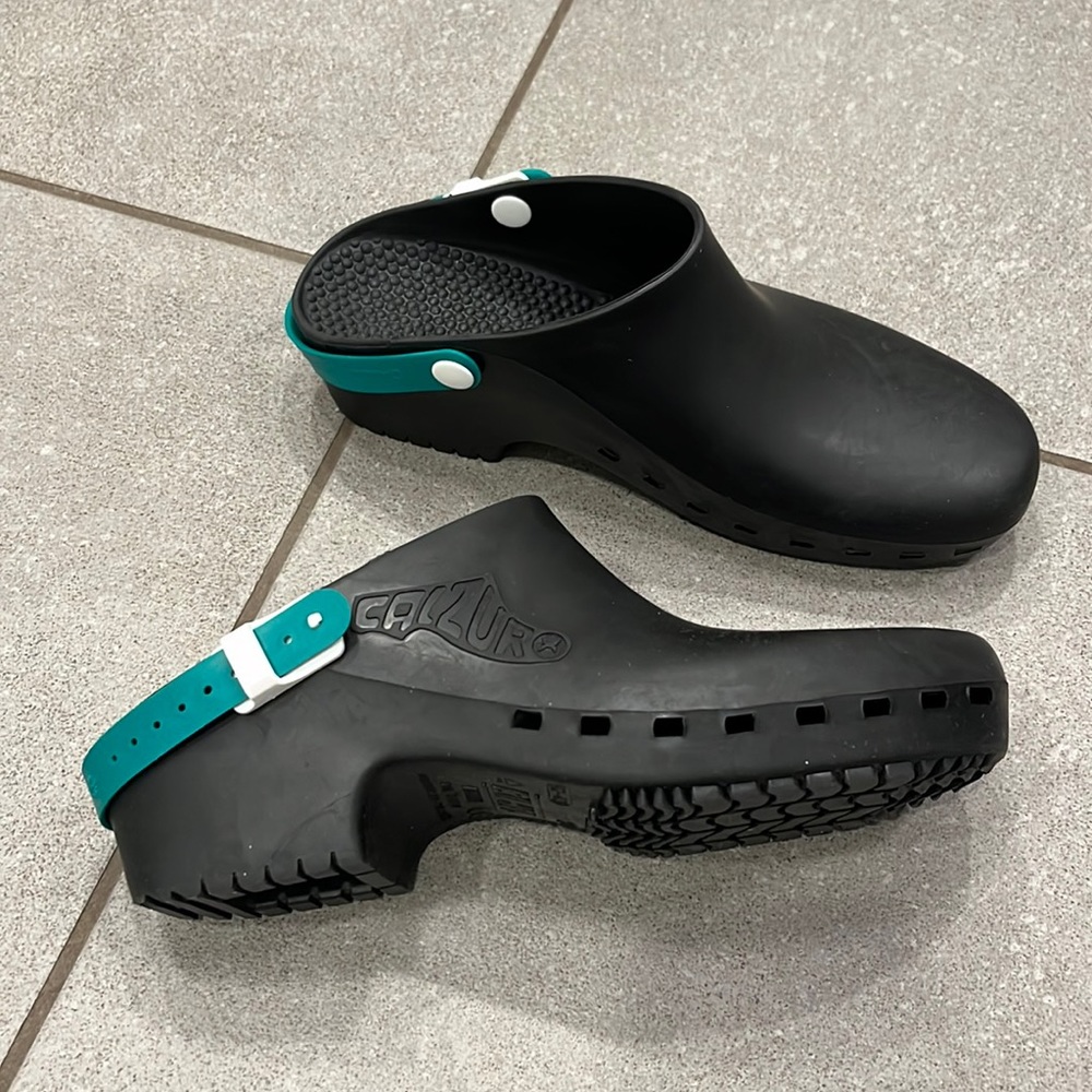 Calzuro Medical Clogs